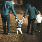 Psychothérapie Parent-Enfant à Saint-Malo : Renforcer le Lien et Apaiser les Conflits